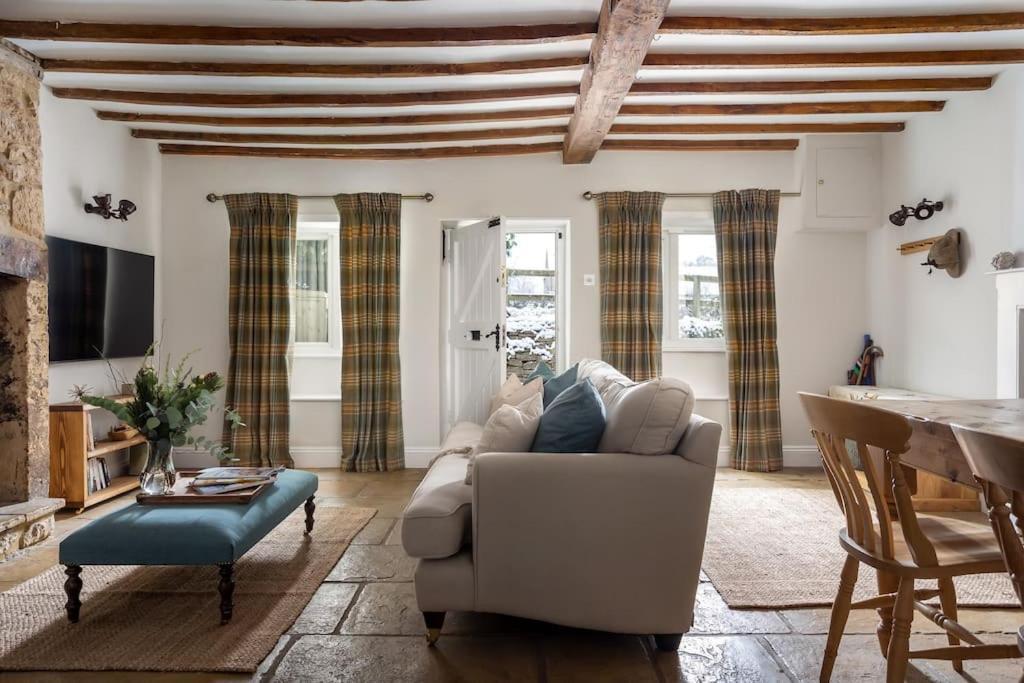 Charming 17Th Century Cotswold Cottage Adlestrop Екстериор снимка